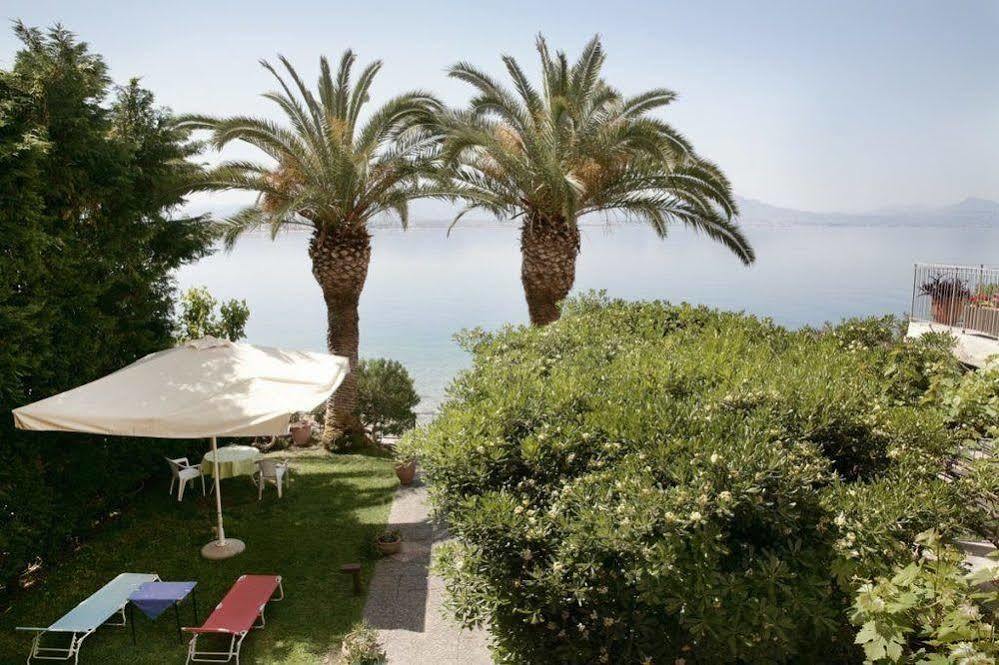 Hotel Theoxenia لوتراكي المظهر الخارجي الصورة